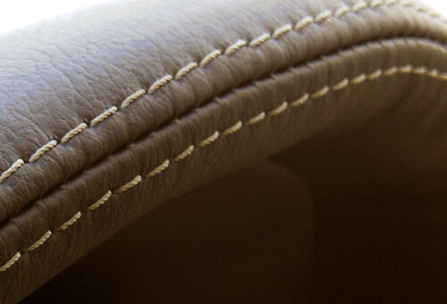 tapizado cuero avion wnt 03 Tapizado de cuero avión Whiskey November Tango