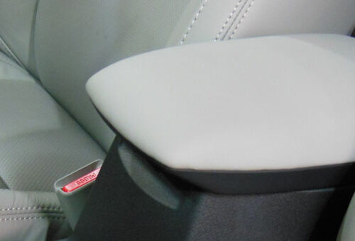 tapizado de cuero new toyota corolla 03 Tapizado de cuero del nuevo Toyota Corolla 2014