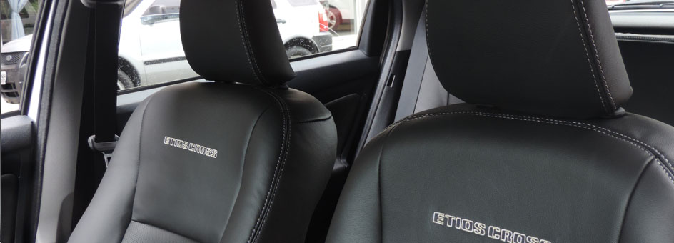 Tapizado de cuero auto | Toyota Etios Cross