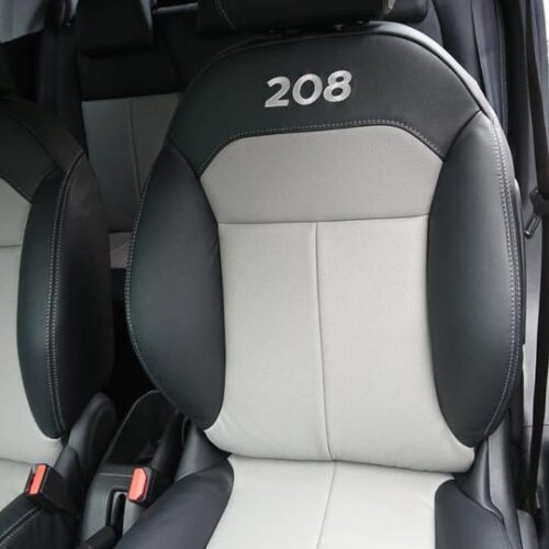 Tapizado de cuero peugeot 208 01 Tapizado de cuero Peugeot 208