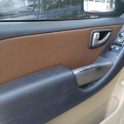 tapizados gestald tapizado cuero hyundai h1 04 Tapizado de cuero premium Hyundai H1