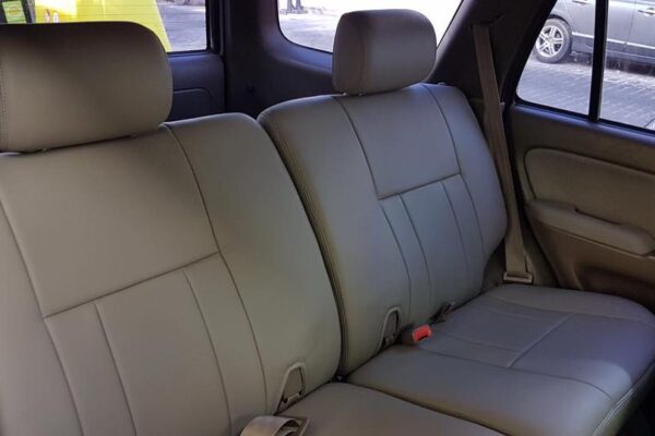 tapizado de cueroToyota SW4 03 Toyota SW4