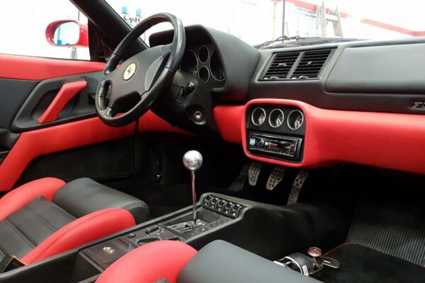 Tapizado cuero premium Ferrari Tapizado de Cuero Premium | Ferrari | Tapizados Gestald