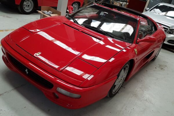 Tapizado cuero premium Ferrari Tapizado de Cuero Premium | Ferrari | Tapizados Gestald