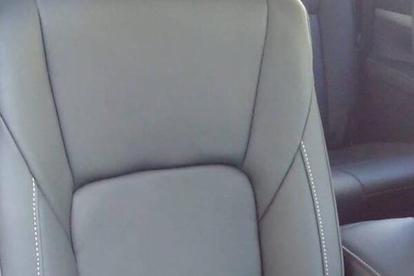 Toyota Hilux 04 Tapizado de Cuero Premium | Toyota Hilux | Tapizados Gestald