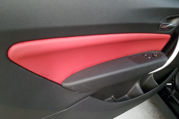 Tapizado BMW 120 07 Tapizado de Cuero Premium | BMW 120 | Tapizados Gestald