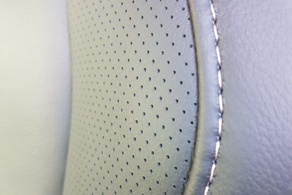 tapizado de cuero Peugeot 3008 07 Tapizado en Cuero | Peugeot 3008 | Tapizados Gestald