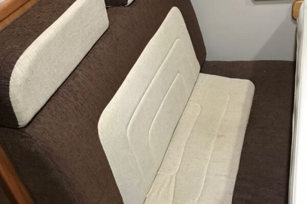 8B70E119-5EDB-4456-AB38-DD758E2891A9 8B70E119-5EDB-4456-AB38-DD758E2891A9