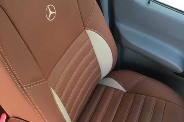 992A0DC0-E4EE-4F95-9FDB-2E10672C612B TAPIZADO CUERO MOTORHOME MERCEDES BENZ 515