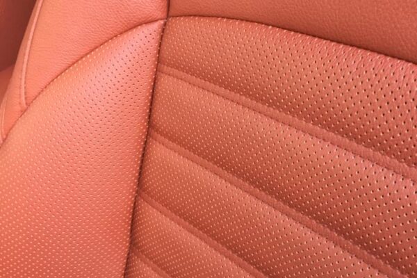 image tapizado cuero alfa romeo giulietta 2019 - 19-8-2019 01 Tapizado Cuero Alfa Romeo Giulietta