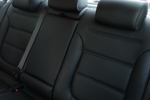 vw vento 2018 - 23-8-2019 18 Tapizado de cuero negro para VW Vento