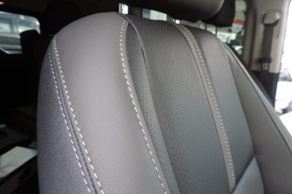 image mercedes benz vito 13-9-2019 12 Tapizado de cuero Mercedes Benz Vito