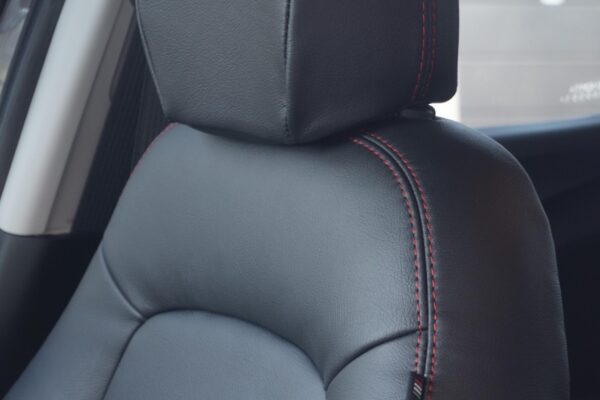 image tapizado cuero fiat cronos 02 Tapizado de cuero Fiat Cronos