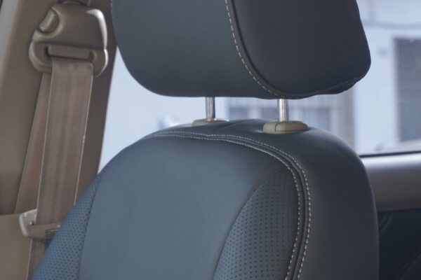 image tapizado cuero toyota sw4 01 Tapizado de cuero Toyota SW4