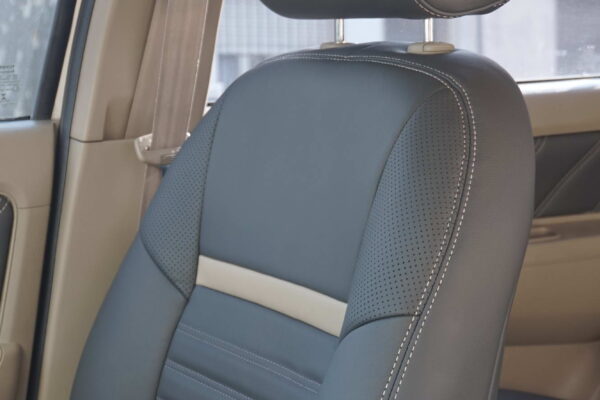 image tapizado cuero toyota sw4 04 Tapizado de cuero Toyota SW4